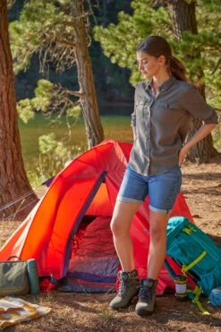 Mountain Warehouse Festival Dome 2 Man Tent -MOUTAIN WAREHOUSE 021863 nav festival dome 2man ecom lifestyle ss22 04