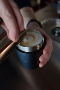 M084DC Traveller Thermal Stainless Steel Cup S 8oz/227ml -MOUTAIN WAREHOUSE m084dc 003 travellerthermalstainlesssteelcups8oz227ml20250116055117 2