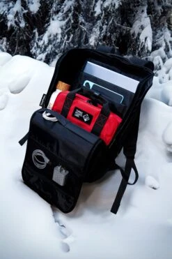 M12D6F Lunch Cool Bags -MOUTAIN WAREHOUSE m12d6f 002 lunchcoolbags20231101042113 2