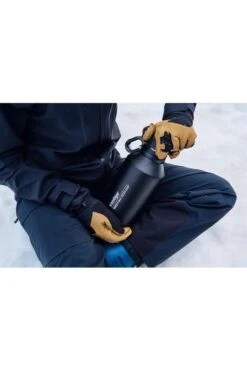 Contigo M2EF63 Grand Themalock Water Bottle 1.9L 7 Contigo M2EF63 Grand Themalock Water Bottle 1.9L -MOUTAIN WAREHOUSE m2ef63 001 grandthemalockwaterbottle19l20231113123618 6