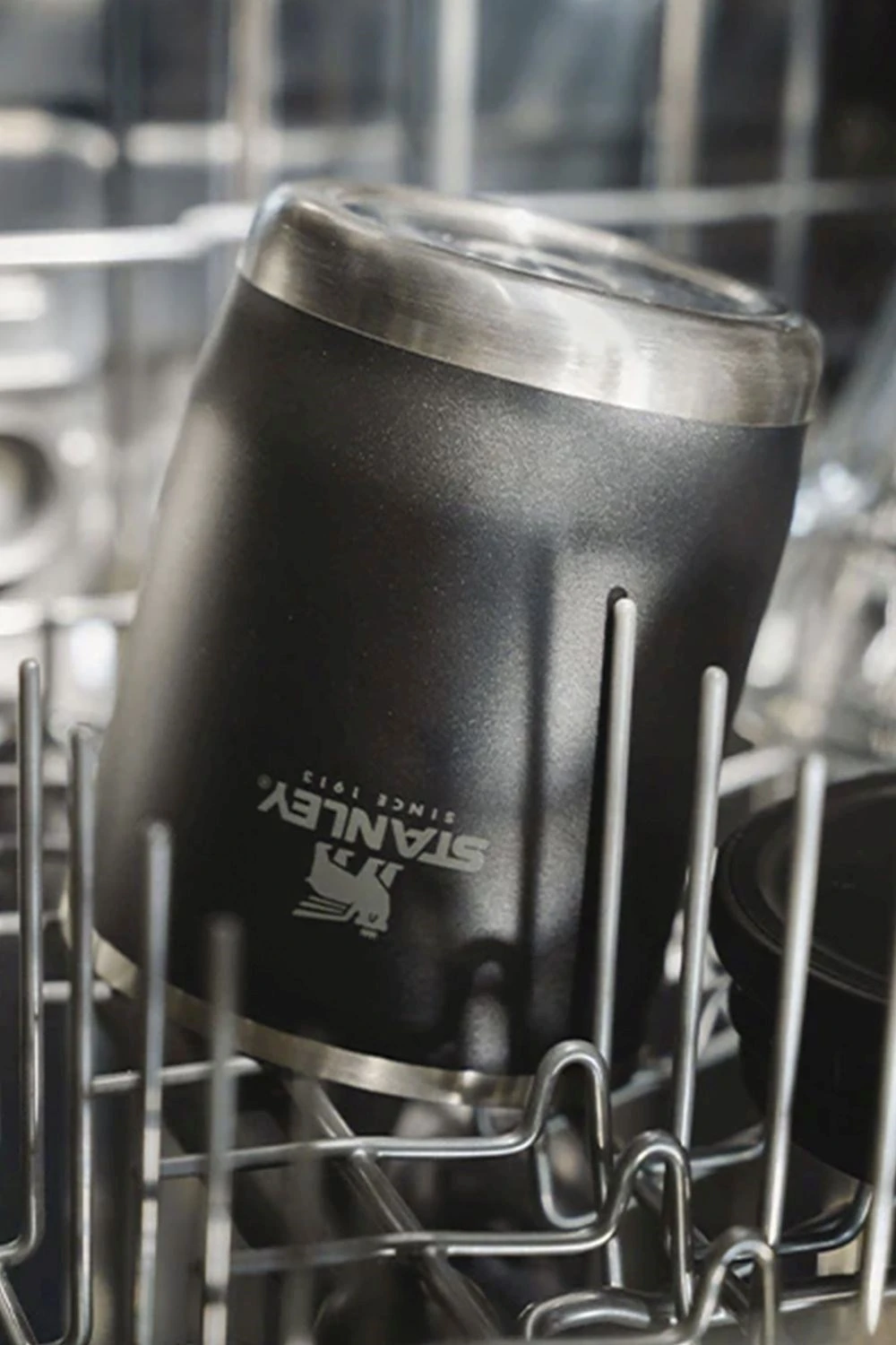 M3369E Adventure To-Go Stainless Steel Food Jar Stanley M3369E Adventure To-Go Stainless Steel Food Jar -MOUTAIN WAREHOUSE m3369e 003 adventuretogofoodjar053l20240502125107 4