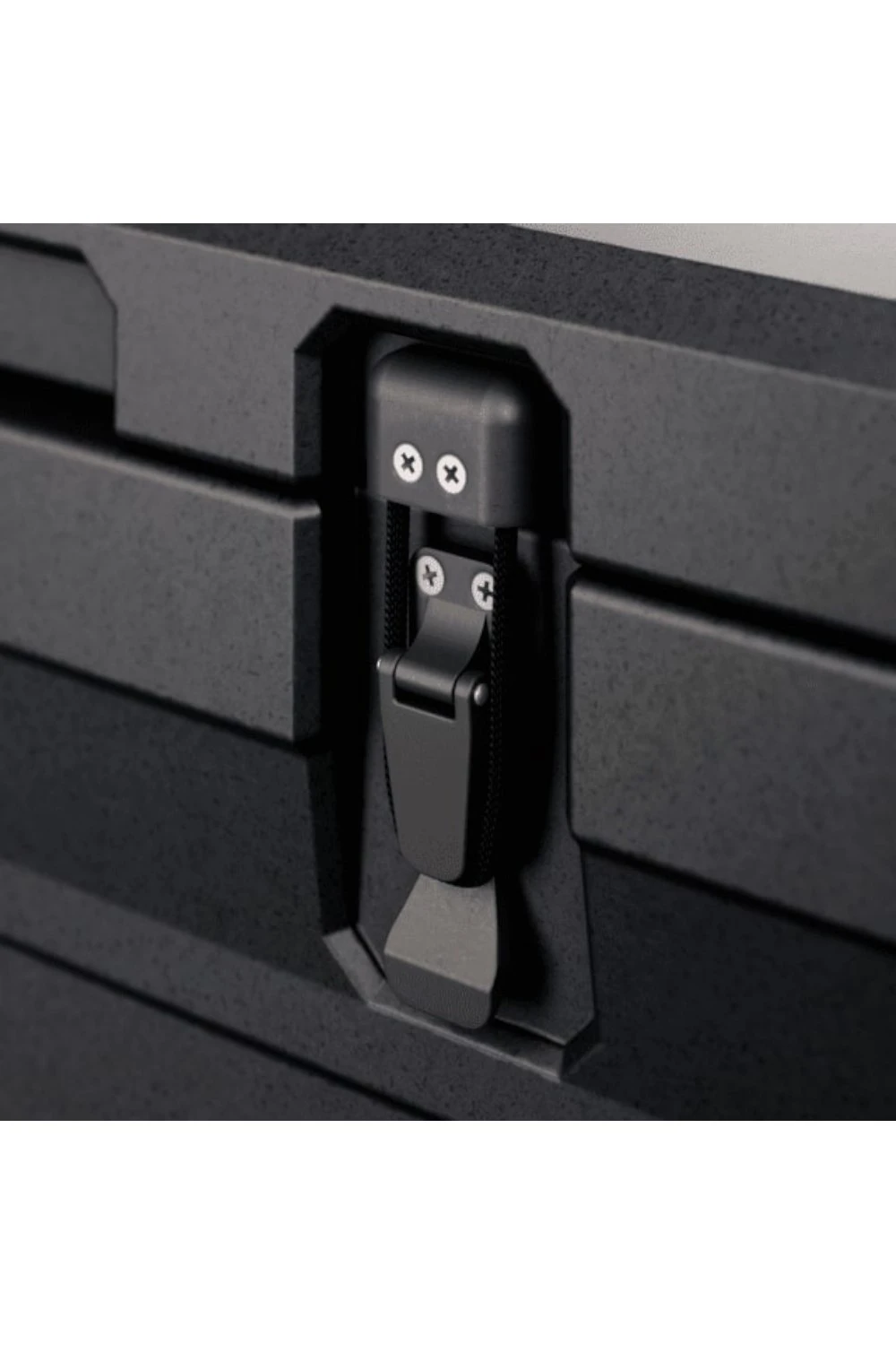 M34EFC Cool-Ice WCI 33 Insulation Box - 33 L Dometic M34EFC Cool-Ice WCI 33 Insulation Box - 33 L -MOUTAIN WAREHOUSE