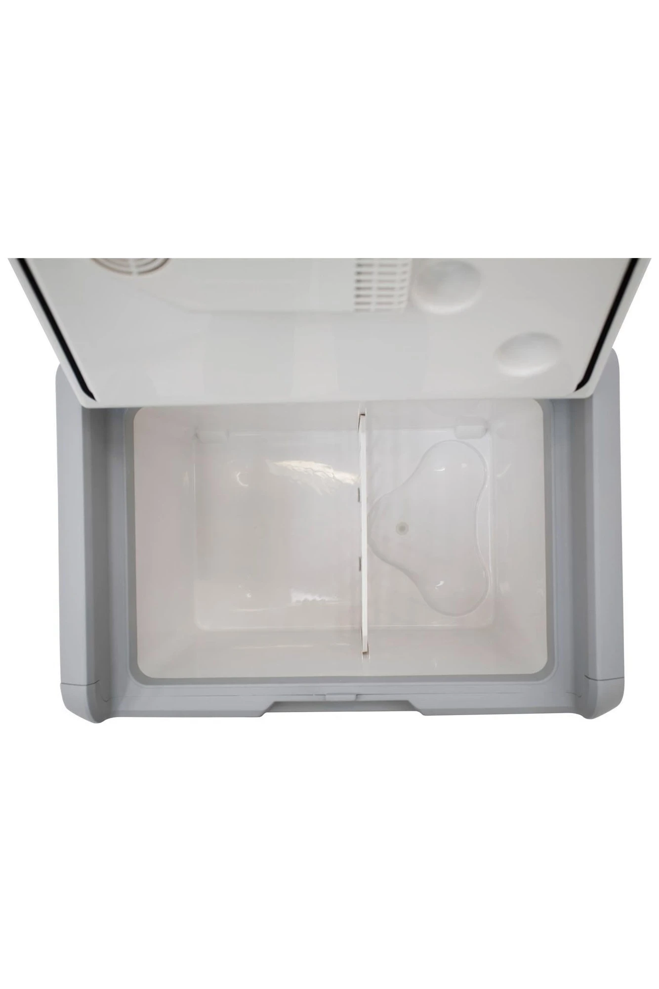 M37572 E-Pinnacle 40L 12V/240V Coolbox Vango M37572 E-Pinnacle 40L 12V/240V Coolbox -MOUTAIN WAREHOUSE