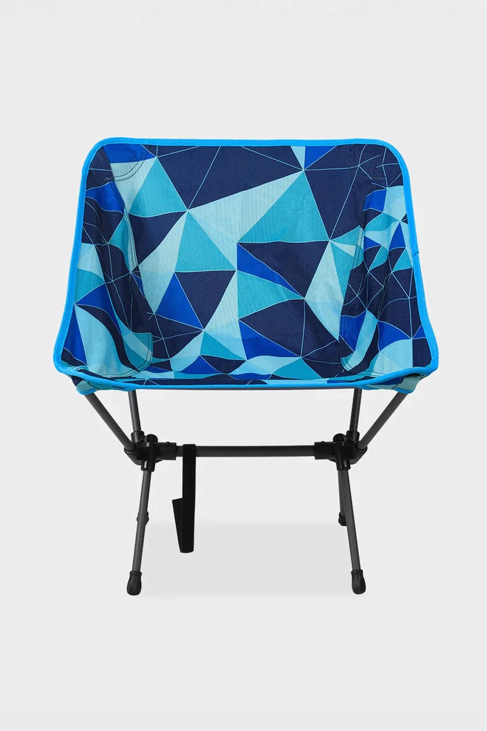 M40CF2 Fusion House Folding Camping Chair M40CF2 Fusion House Folding Camping Chair -MOUTAIN WAREHOUSE m40cf2 001 fusionhousefoldingcampingchair20240807093631 2