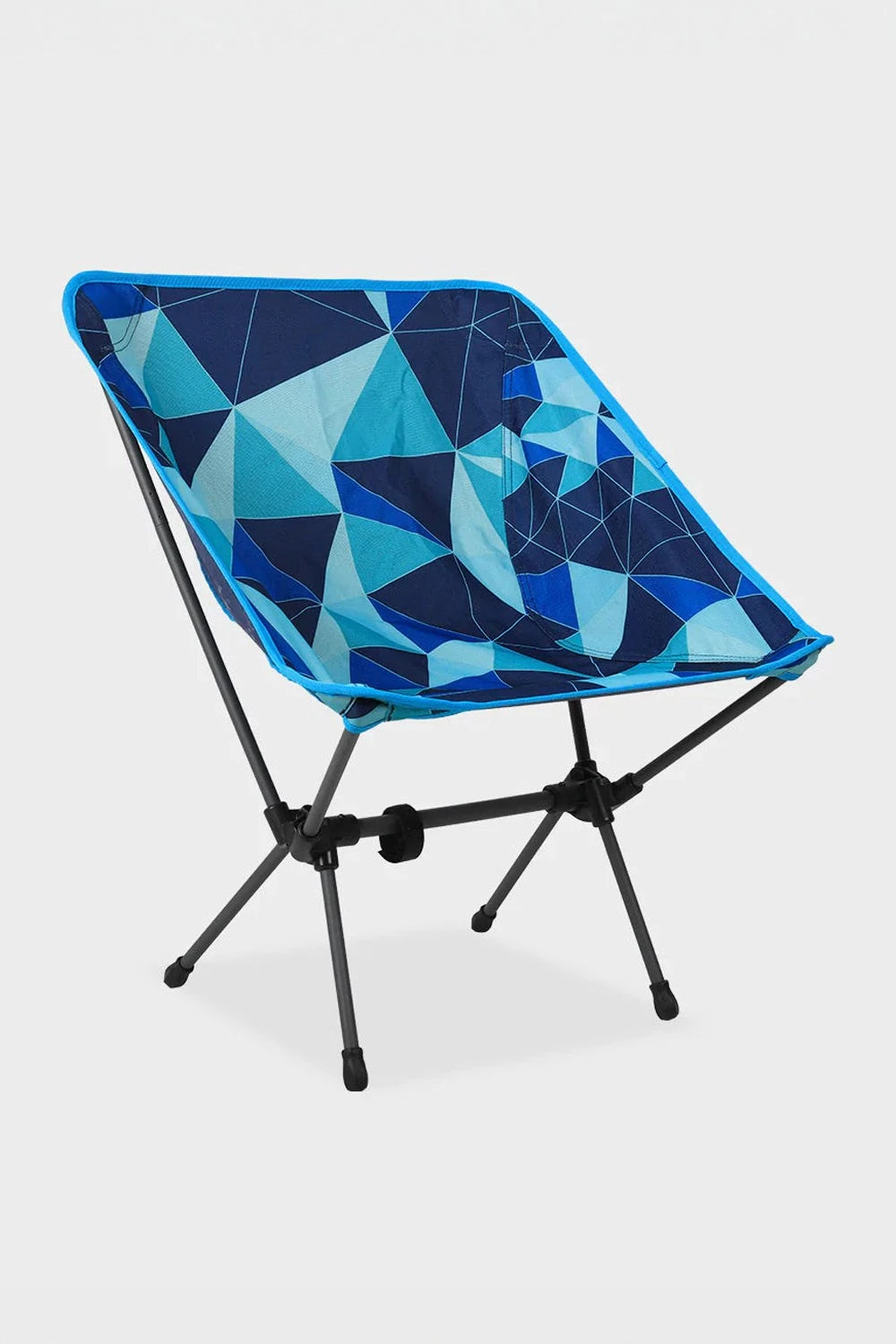M40CF2 Fusion House Folding Camping Chair M40CF2 Fusion House Folding Camping Chair -MOUTAIN WAREHOUSE m40cf2 001 fusionhousefoldingcampingchair20240807093631 3