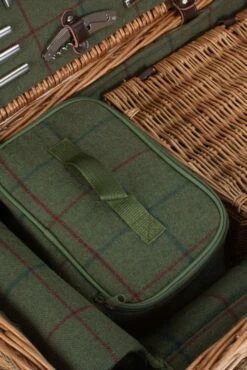 M4212A Rope Handled 6 Person Green Tweed Picnic Basket -MOUTAIN WAREHOUSE m4212a 001 ropehandled6persongreentweedpicnicbasket20230607043637 4