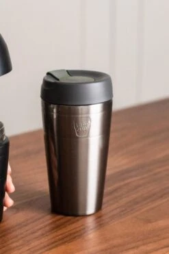 M4DC9D Traveller Thermal Stainless Steel Cup L 16oz/454ml 4 M4DC9D Traveller Thermal Stainless Steel Cup L 16oz/454ml -MOUTAIN WAREHOUSE m4dc9d 001 travellerthermalstainlesssteelcupl16oz454ml20250117092116 3