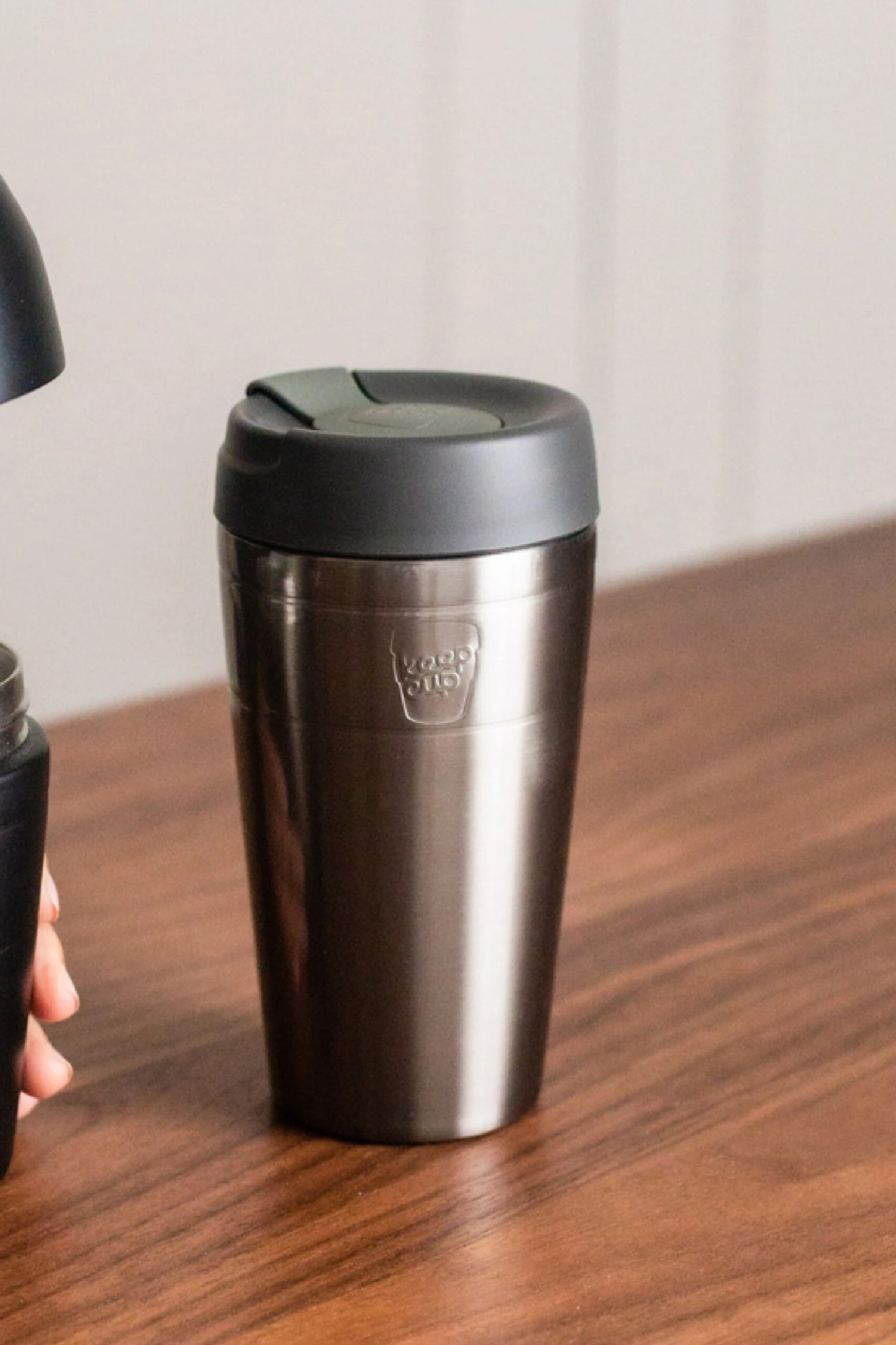 M4DC9D Traveller Thermal Stainless Steel Cup L 16oz/454ml M4DC9D Traveller Thermal Stainless Steel Cup L 16oz/454ml -MOUTAIN WAREHOUSE m4dc9d 001 travellerthermalstainlesssteelcupl16oz454ml20250117092116 3 scaled