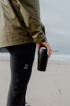 M4DC9D Traveller Thermal Stainless Steel Cup L 16oz/454ml 9 M4DC9D Traveller Thermal Stainless Steel Cup L 16oz/454ml -MOUTAIN WAREHOUSE m4dc9d 002 travellerthermalstainlesssteelcupl16oz454ml20250117092117 4