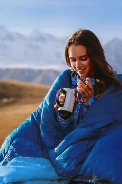 M4F66A Waterproof Sleeping Bag 3-4 Seasons 7 M4F66A Waterproof Sleeping Bag 3-4 Seasons -MOUTAIN WAREHOUSE m4f66a 001 waterproofsleepingbag34seasons20240718103615 6