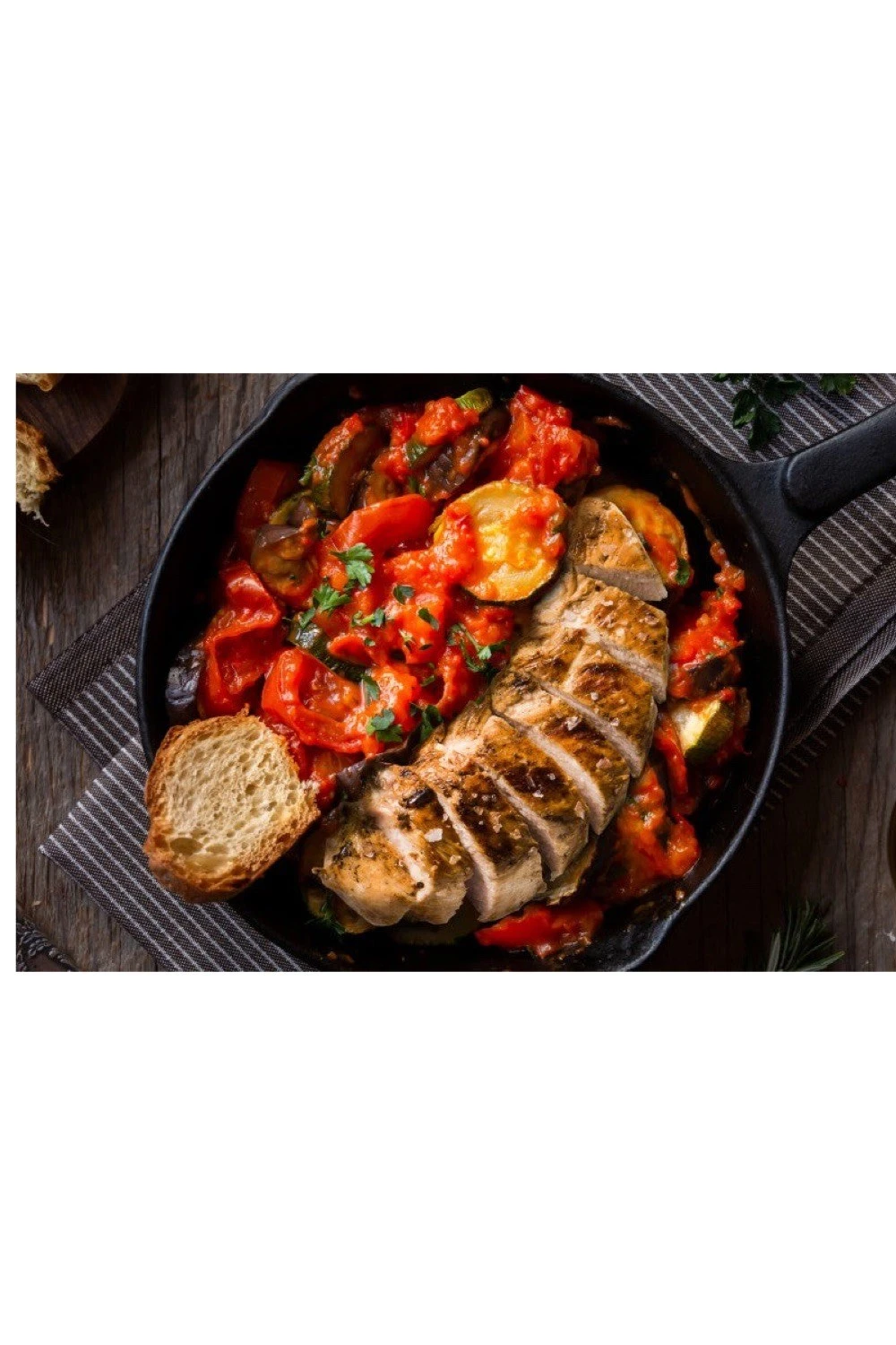 Chicken Supreme with Ratatouille (75g) Chicken Supreme With Ratatouille (75g) -MOUTAIN WAREHOUSE m5365f 001 chickensupremewithratatouille75g20230426022116 2