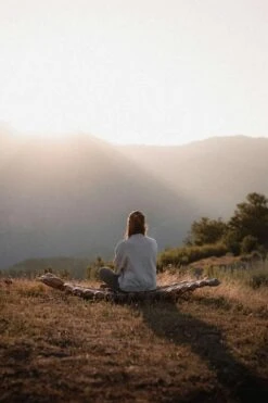 Klymit M67F7C Static V Camping Sleeping Pad 9 Klymit M67F7C Static V Camping Sleeping Pad -MOUTAIN WAREHOUSE m67f7c 001 staticvcampingsleepingpad20230531055156 8