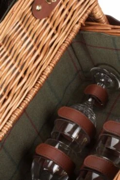 M81F33 4 Person Fitted Picnic Basket With Drawers 6 M81F33 4 Person Fitted Picnic Basket With Drawers -MOUTAIN WAREHOUSE m81f33 001 4personfittedpicnicbasketwithdrawers20230629035127 5