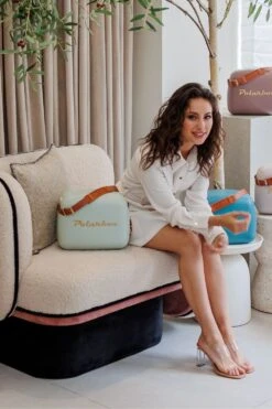 MA2560 Polarbox 6L Retro Coolbag 6 MA2560 Polarbox 6L Retro Coolbag -MOUTAIN WAREHOUSE ma2560 001 polarbox6lretrocoolbag20250221035114 5