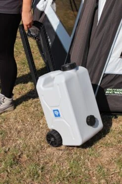 MAB29C Aqua Caddie 25L 5 MAB29C Aqua Caddie 25L -MOUTAIN WAREHOUSE mab29c 001 aquacaddie25l20230504042105 4