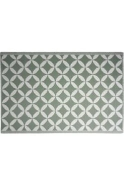 Circles Camping Rug 120cm X 180cm