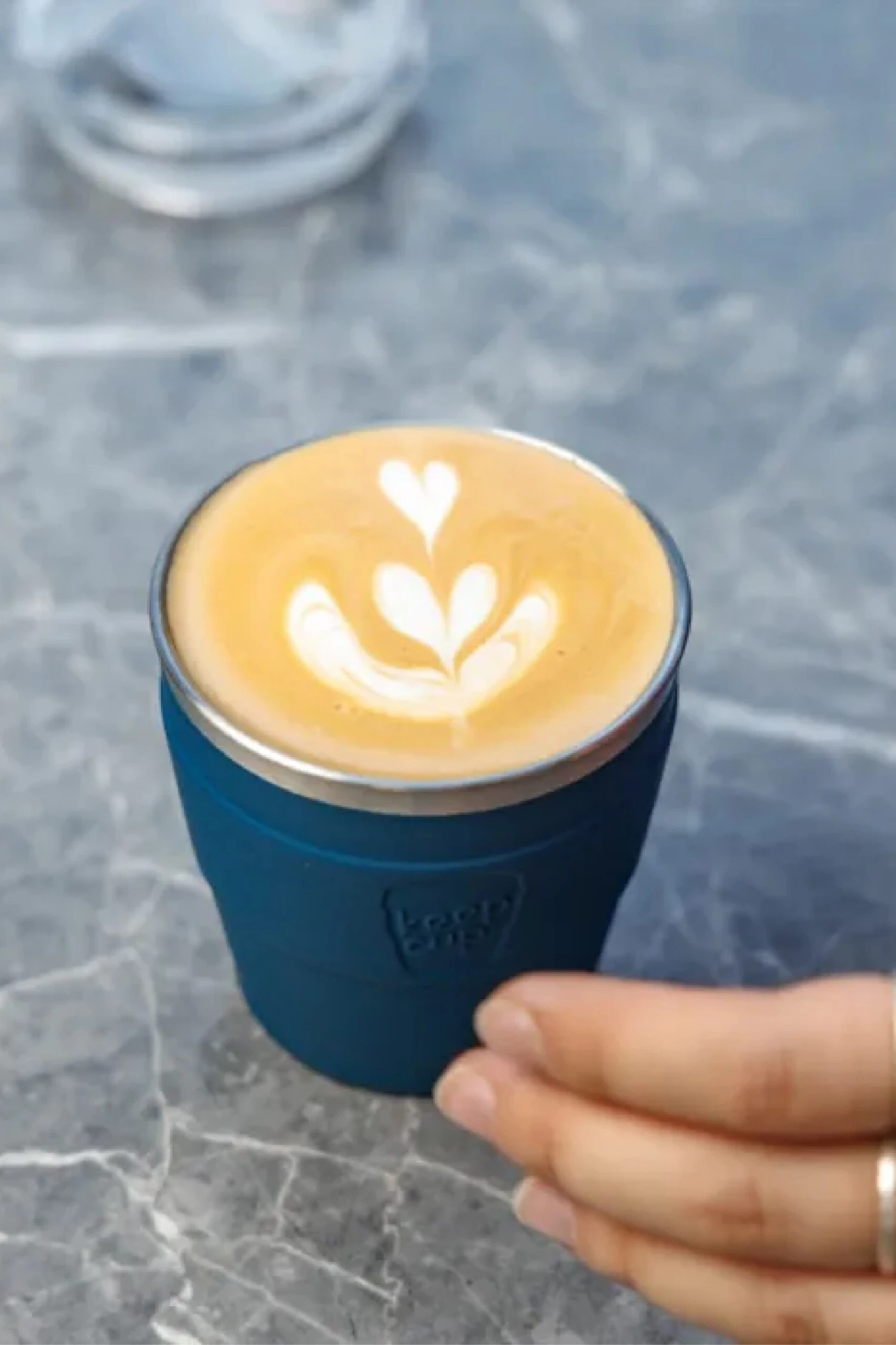 MC6486 Insulated Reusable Thermal Cup Quicksip XS 6oz MC6486 Insulated Reusable Thermal Cup Quicksip XS 6oz -MOUTAIN WAREHOUSE mc6486 004 insulatedreusablethermalcupquicksipxs6oz20250203113623 2 scaled