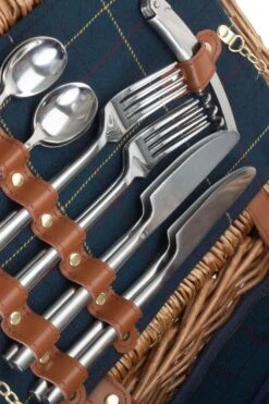 MD0F95 Elegant 4 Person Blue Tweed Fitted Picnic Basket 4 MD0F95 Elegant 4 Person Blue Tweed Fitted Picnic Basket -MOUTAIN WAREHOUSE md0f95 001 elegant4personbluetweedfittedpicnicbasket20230629035130 3