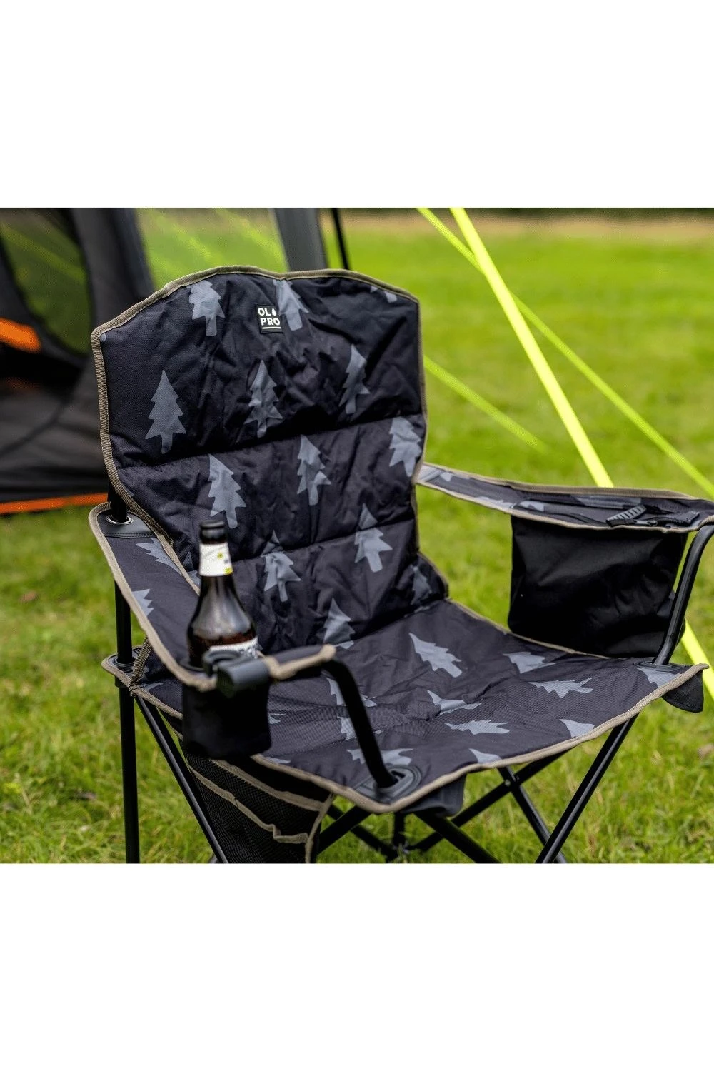 MDE908 Henwick Patterned Padded Folding Camping Chair Lim MDE908 Henwick Patterned Padded Folding Camping Chair Lim -MOUTAIN WAREHOUSE mde908 001 henwickpatternedpaddedfoldingcampingchairlim20250313062111 2