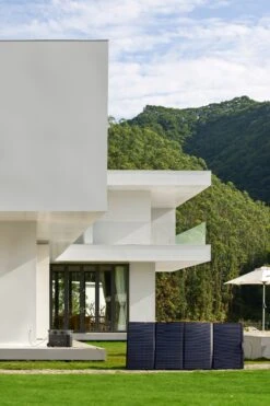 EcoFlow 400W Portable Solar Panel -MOUTAIN WAREHOUSE mf11b5 001 400wportablesolarpanel20230417042111 6