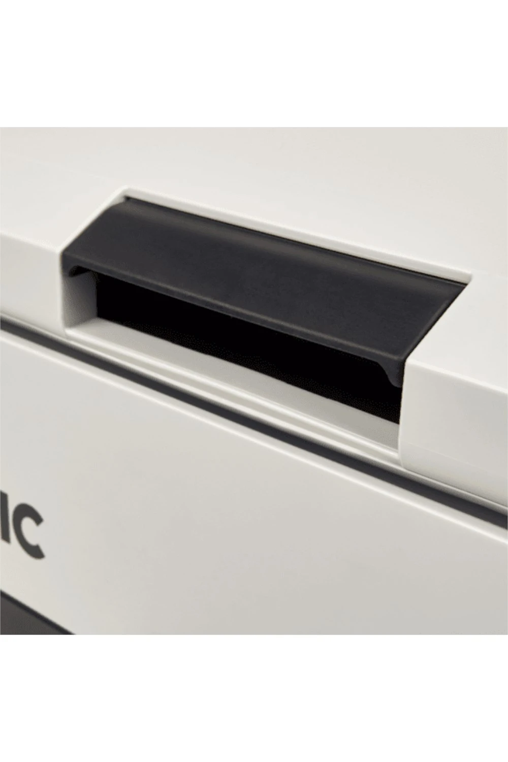 MFFFAB CFF 45 Mobile Compressor Cool Box - 44 L Dometic MFFFAB CFF 45 Mobile Compressor Cool Box - 44 L -MOUTAIN WAREHOUSE