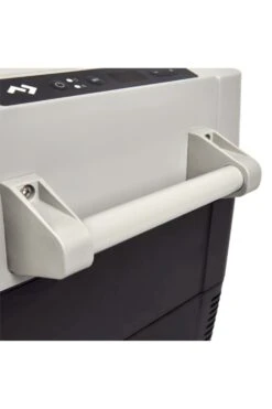 Dometic MFFFAB CFF 45 Mobile Compressor Cool Box - 44 L 8 Dometic MFFFAB CFF 45 Mobile Compressor Cool Box - 44 L -MOUTAIN WAREHOUSE mfffab 001 cff45mobilecompressorcoolbox44l20250530123621 7